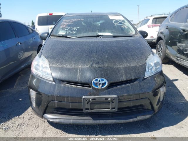 JTDKN3DU8F0445166 Toyota Prius Two