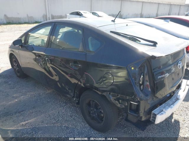 JTDKN3DU8F0445166 Toyota Prius Two