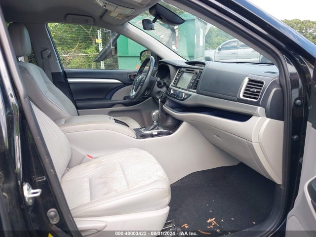Toyota Highlander Le/le Plus 2019 5TDZZRFH3KS291186 Image 5