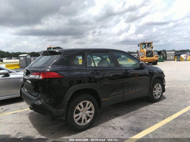 Toyota Corolla Cross L 2022 7MUAAAAG4NV035007 Image 13