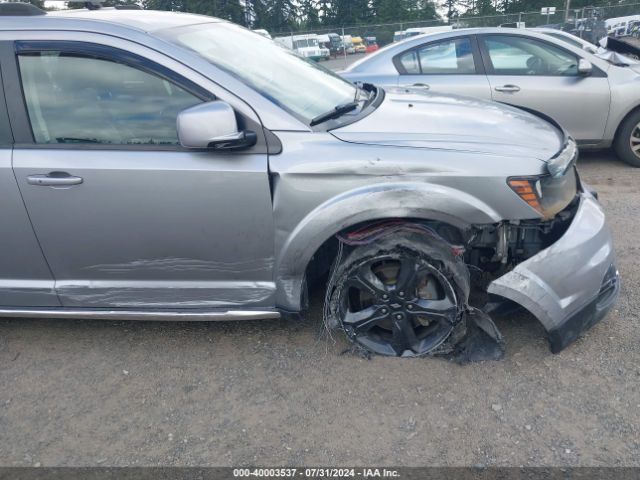 3C4PDDGG7JT311183 Dodge Journey Crossroad Awd
