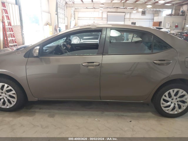 Toyota COROLLA LE 2018 5YFBURHE7JP754845 Image 14