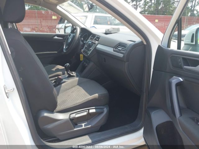 3VV1B7AX9MM050936 Volkswagen Tiguan 2.0t S