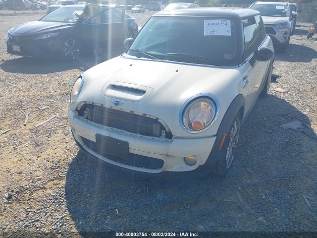 2008 MINI COOPER S WMWMF73588TV37268 Photo 5
