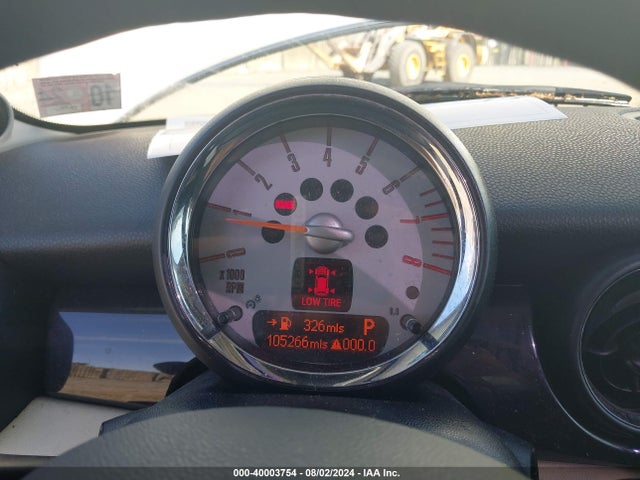 2008 MINI COOPER S WMWMF73588TV37268 Photo 6