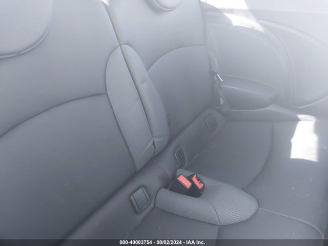 2008 MINI COOPER S WMWMF73588TV37268 Photo 7
