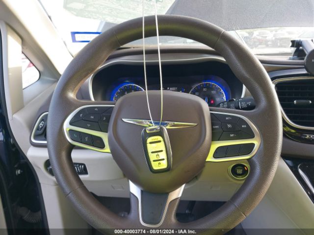 2C4RC1CG4LR134548 Chrysler Voyager Lx