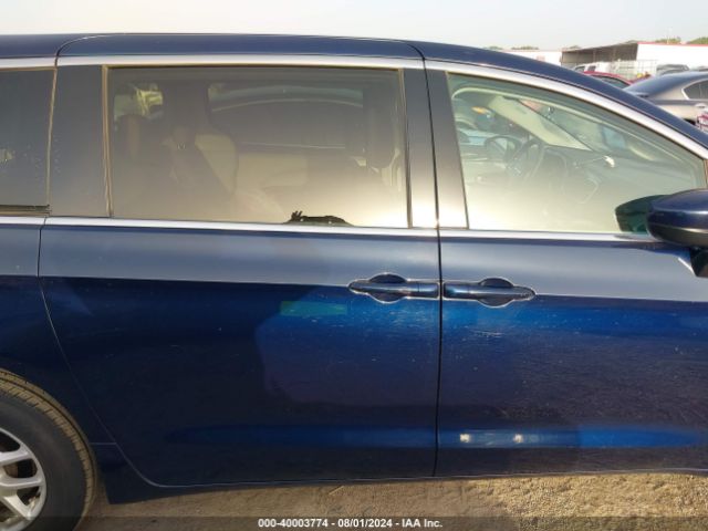 2C4RC1CG4LR134548 Chrysler Voyager Lx