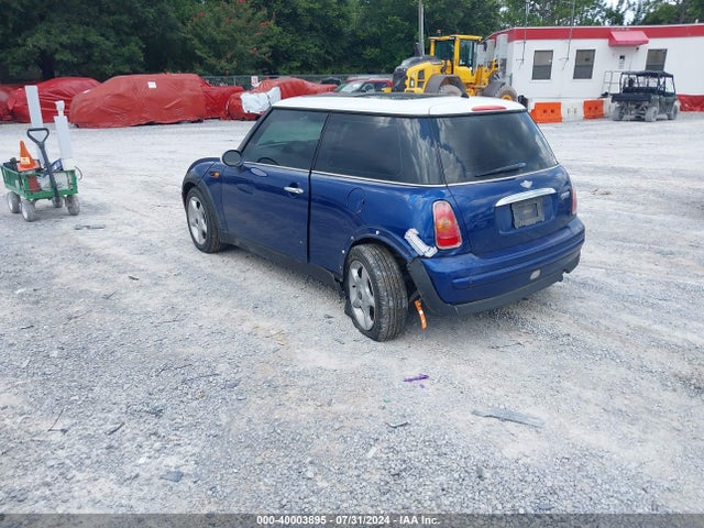 2004 MINI COOPER WMWRC33454TC53351 Photo 2