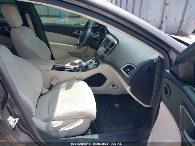 1C3CCCAB5GN186867 Chrysler 200 Limited