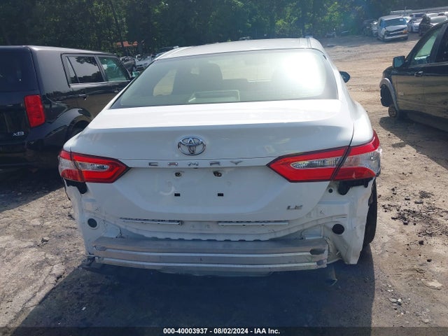 Toyota CAMRY LE 2018 JTNB11HK8J3037567 Image 16