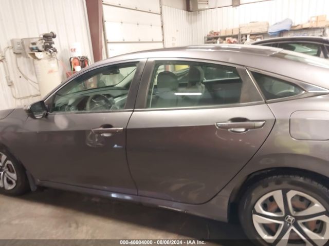 2HGFC2F58HH564455 Honda Civic Lx