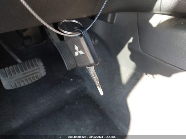 JA4AD2A31JZ043007 Mitsubishi Outlander Es