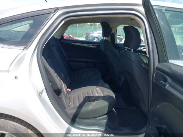 3FA6P0HDXJR232478 Ford FUSION SE