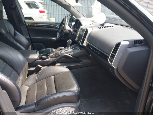 2017 PORSCHE CAYENNE WP1AB2A20HLA52845 Photo 4