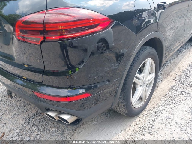 2017 PORSCHE CAYENNE WP1AB2A20HLA52845 Photo 5
