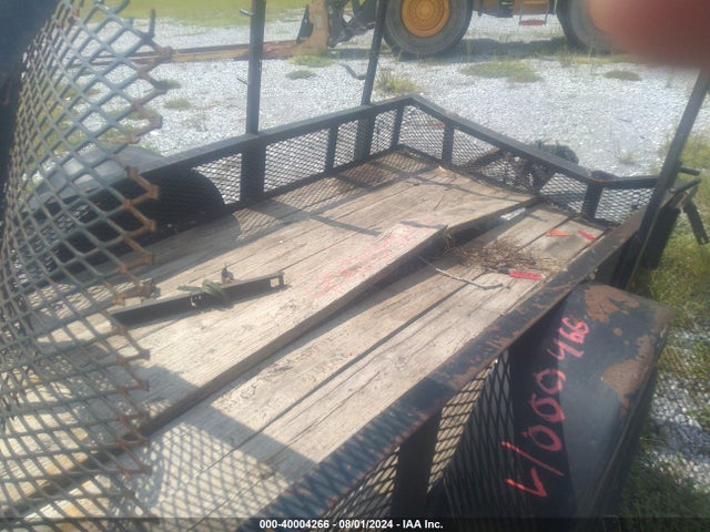 1L9L1UA12HD561002 Homemade Trailer