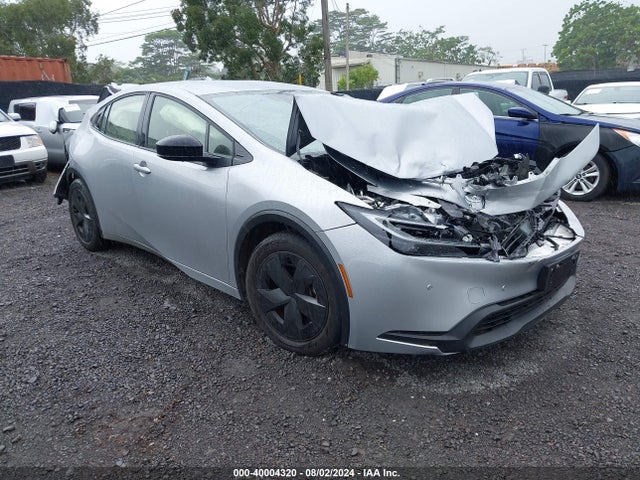 Toyota Prius Le/limited/xle 2023 JTDACAAU3P3005401 main image