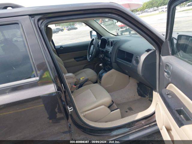 1C4NJPBB7ED794182 Jeep Patriot Sport