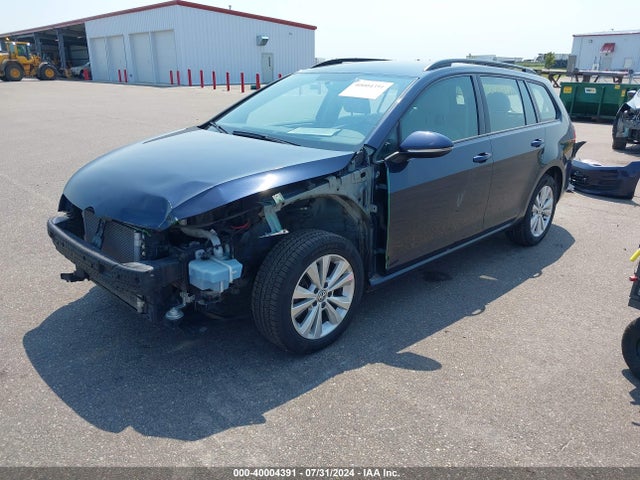 3VWU17AU2HM530579 Volkswagen Golf Sportwagen Tsi S
