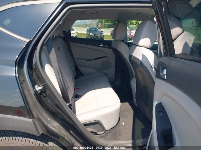 Hyundai TUCSON SE 2019 KM8J2CA40KU989121 Image 8