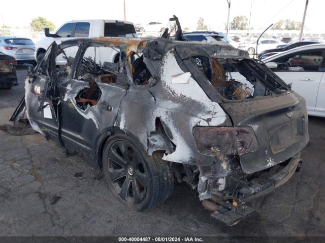 2020 BENTLEY BENTAYGA SJAAM2ZV6LC029087 Photo 2