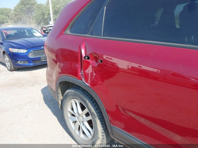 5XYKTCA65EG429348 KIA SORENTO LX