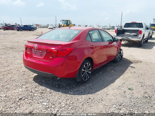 Toyota COROLLA SE 2017 5YFBURHE7HP708135 Image 4