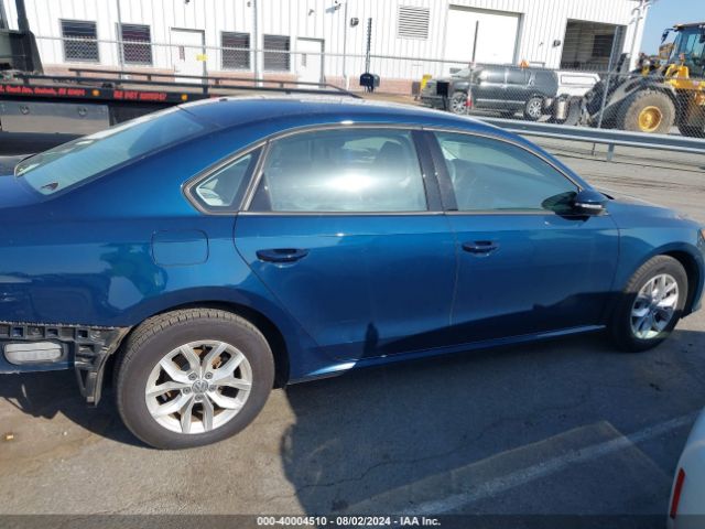1VWAA7A34JC008358 Volkswagen Passat 2.0t R-line/2.0t S