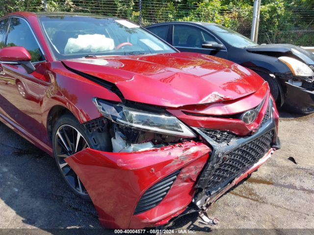 4T1B61HK5JU532126 Toyota CAMRY XSE
