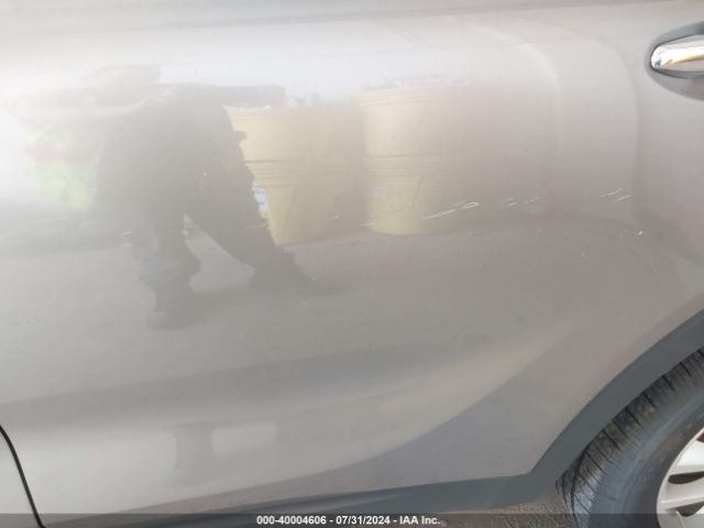 5XYPGDA55HG221014 KIA Sorento 3.3l Lx