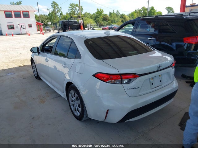 Toyota COROLLA LE 2021 JTDEPMAE0MJ188702 Image 3