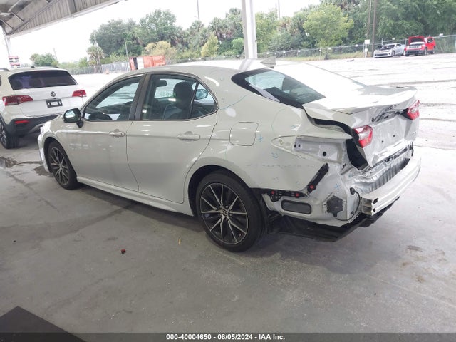Toyota CAMRY SE 2022 4T1T11AK5NU033989 Image 3