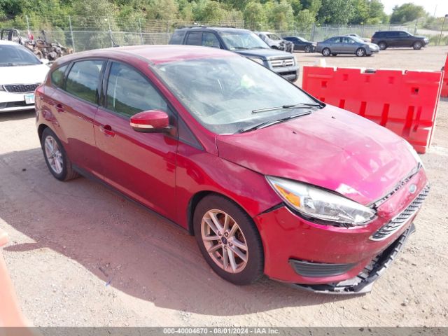 Ford FOCUS SE 2017 1FADP3K20HL327804 Image 1