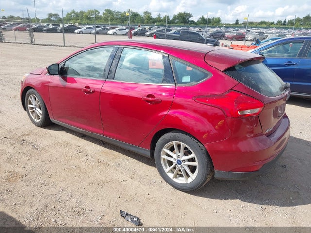 Ford FOCUS SE 2017 1FADP3K20HL327804 Image 3