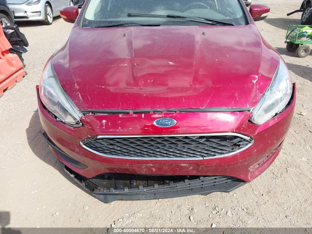Ford FOCUS SE 2017 1FADP3K20HL327804 Image 6