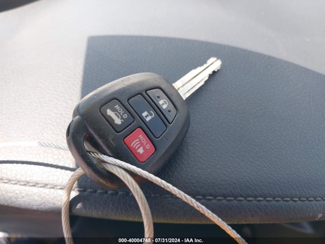Toyota COROLLA LE 2019 5YFBURHE1KP900187 Image 11