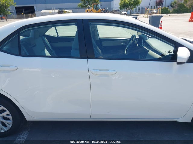 Toyota COROLLA LE 2019 5YFBURHE1KP900187 Image 13