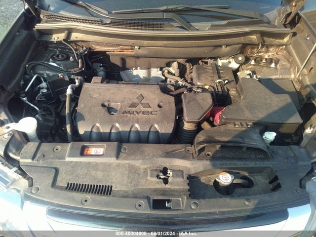 2018 MITSUBISHI OUTLANDER JA4AD3A35JZ060205 Photo 9