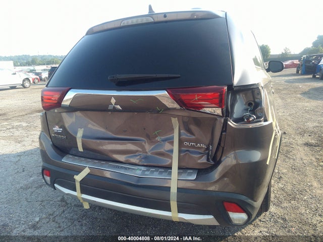 2018 MITSUBISHI OUTLANDER JA4AD3A35JZ060205 Photo 5