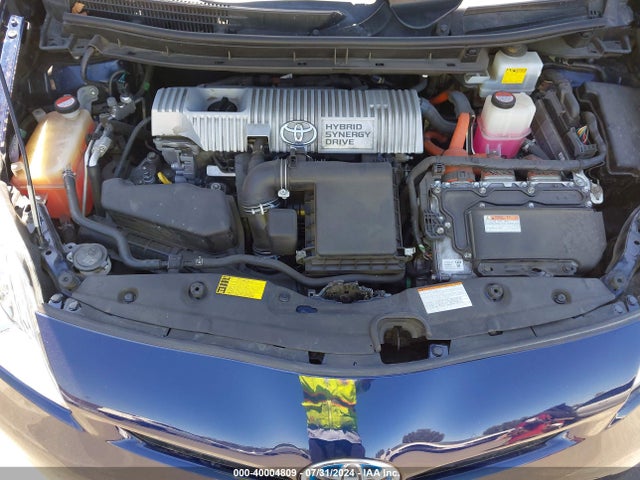 Toyota Prius Three 2015 JTDKN3DU7F0426947 Image 10