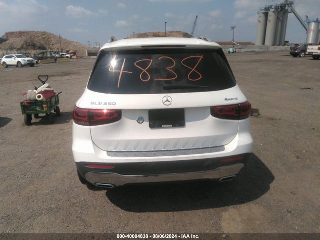 W1N4M4HB5LW040409 Mercedes-Benz Glb 250 4matic