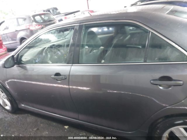 4T1BF1FK5EU390210 Toyota CAMRY SE