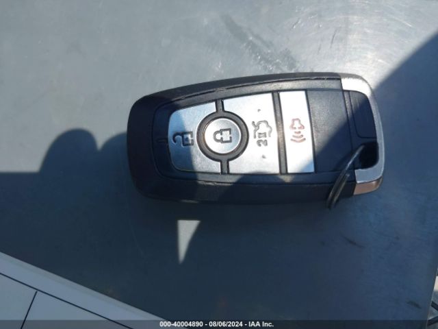 3FA6P0LU6KR243678 Ford Fusion Hybrid Se