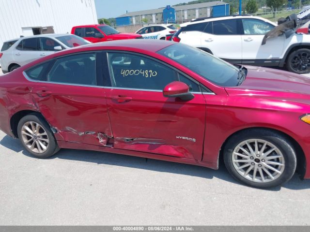 3FA6P0LU6KR243678 Ford Fusion Hybrid Se