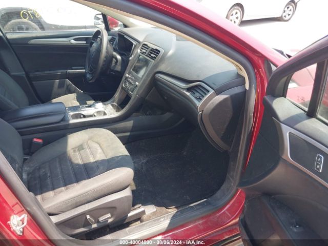 3FA6P0LU6KR243678 Ford Fusion Hybrid Se