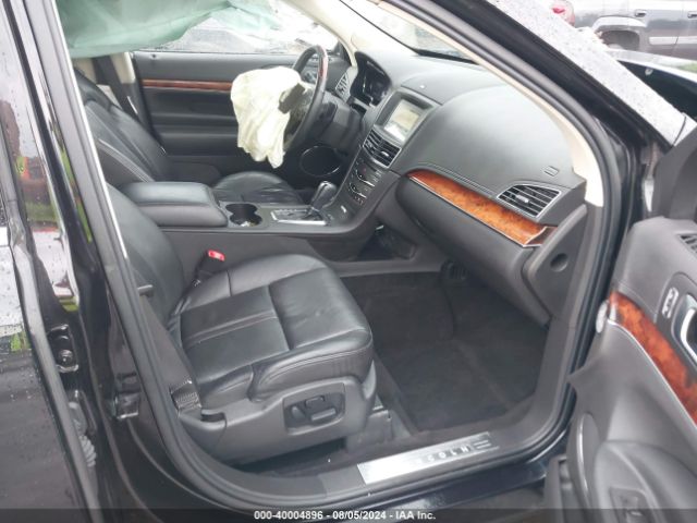 2LMHJ5AT7KBL00786 Lincoln Mkt Reserve