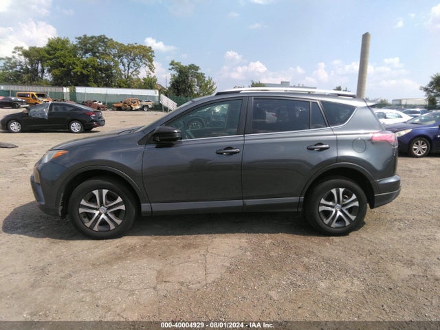 Toyota RAV4 LE 2016 JTMBFREV3GD191318 Image 14