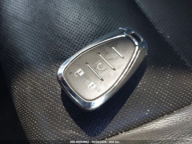 2GNAXWEX7J6227386 Chevrolet Equinox Premier