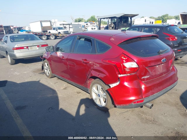 Ford FOCUS SE 2014 1FADP3K27EL432657 Image 3